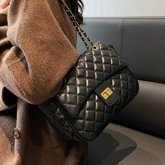 Bolso pequeño con bordado Lingge, cadena de moda femenina